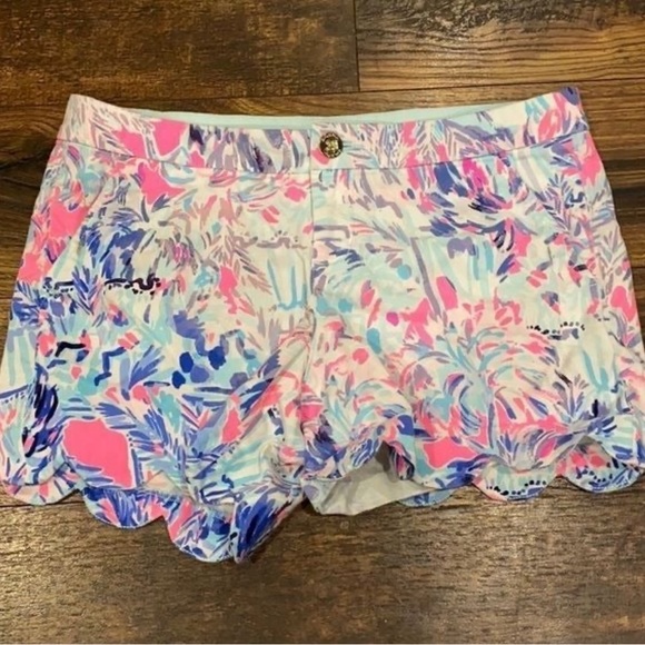 Lilly Pulitzer Buttercup Shorts Size 6 - Picture 2 of 5
